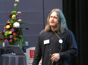 Lars Brede Johansen fortalte at Grønt Punkt tilpasser seg sirkulær økonomi.